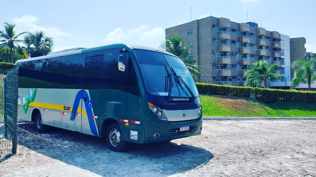 Mais um grupo que chega ao seu destino com o conforto e a segurança que a TOP BUS proporciona a (3)